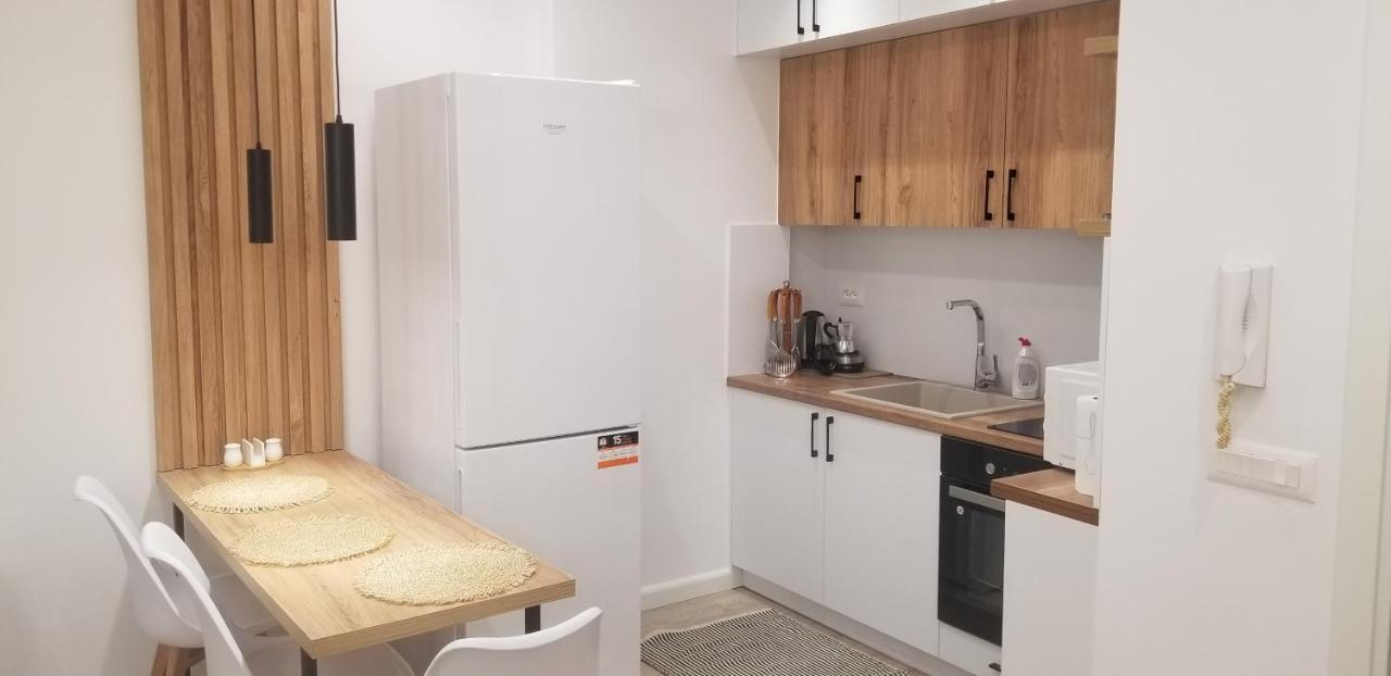 2A Near Blloku Area Apartment Tiranë Eksteriør bilde