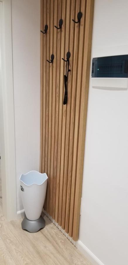 2A Near Blloku Area Apartment Tiranë Eksteriør bilde